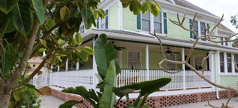The Londoner Bed Breakfast Bradenton Fl